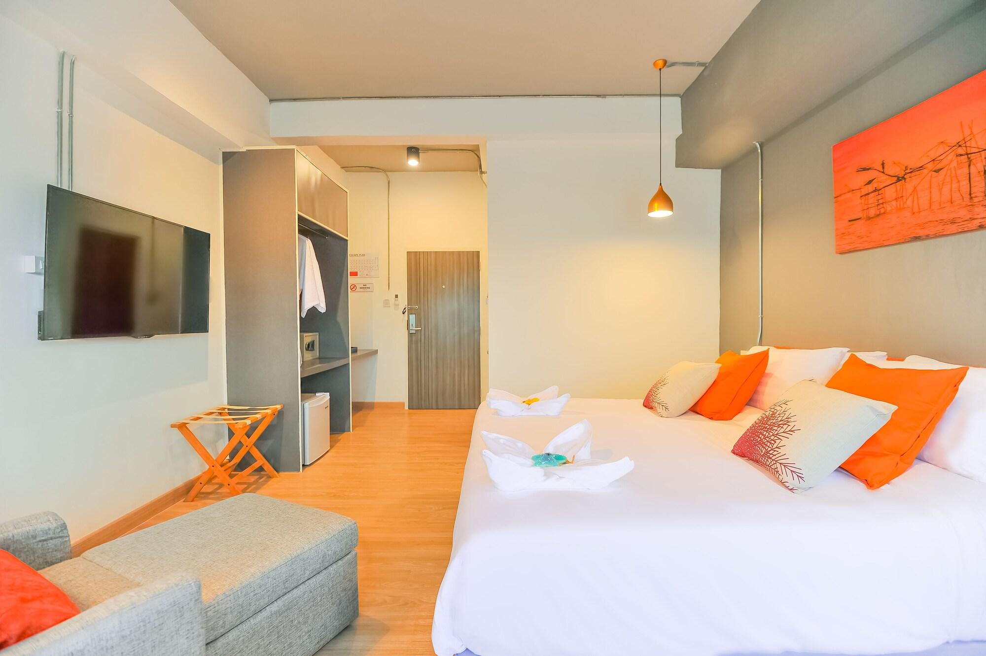 7 Days Premium Hotel Паттайя Экстерьер фото